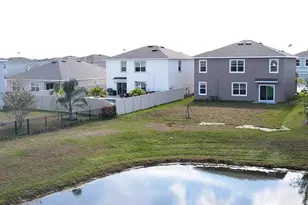 31375 Penny Surf Loop, Wesley Chapel, FL 33545 - Photo 4