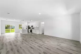 492 W Union Pl, Citrus Springs, FL 34434 - Photo 2