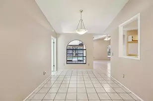 9913 Chesham Dr, Orlando, FL 32817 - Photo 10