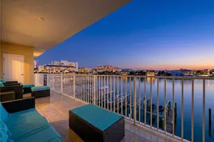 600 Bayway Blvd, Clearwater Beach, FL 33767 - Photo 4