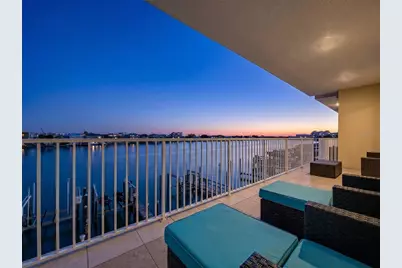 600 Bayway Boulevard #304, Clearwater Beach, FL 33767 - Photo 4