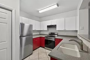 300 E South St, Orlando, FL 32801 - Photo 10