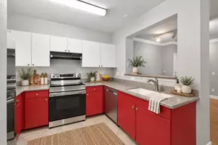 300 E South St, Orlando, FL 32801 - Photo 4