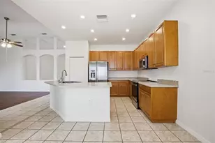 5917 Wedgefield Dr, Zephyrhills, FL 33541 - Photo 14