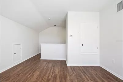 5917 Wedgefield Drive, Zephyrhills, FL 33541 - Photo 32