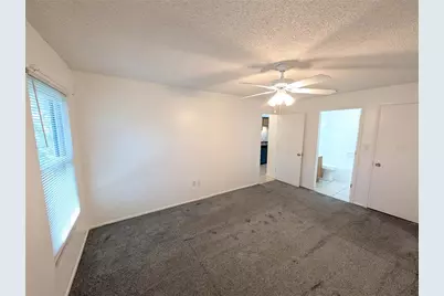 14211 Shadow Moss Lane #202, Tampa, FL 33613 - Photo 8