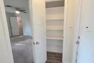 2932 E Ahern Dr, Orlando, FL 32817 - Photo 30