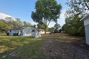 2932 E Ahern Dr, Orlando, FL 32817 - Photo 6