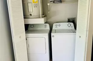 385 Woodside Dr, Altamonte Springs, FL 32701 - Photo 12