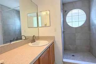 2000 Royal Bay Blvd, Kissimmee, FL 34746 - Photo 12
