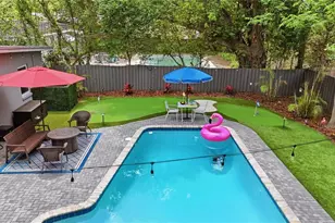 1306 Ceylon Dr, Orlando, FL 32806 - Photo 4