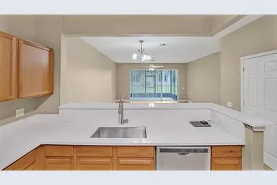 6292 Twain Street #102, Orlando, FL 32835 - Photo 8