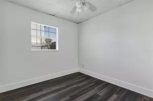 2027 1/2 30th Ave N, Saint Petersburg, FL 33713 - Photo 20