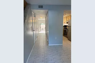 5812 Windhover Drive #5812, Orlando, FL 32819 - Photo 4