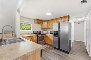 1618 Coletta Dr, Orlando, FL 32807 - Photo 10