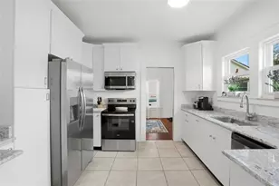 18 E Orange St, Davenport, FL 33837 - Photo 18