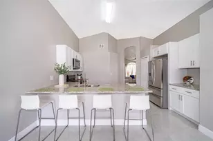 207 Langham Dr, Davenport, FL 33897 - Photo 8