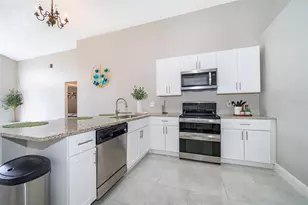 207 Langham Dr, Davenport, FL 33897 - Photo 10