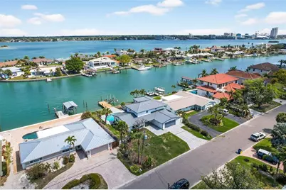 319 Midway Island, Clearwater Beach, FL 33767 - Photo 76