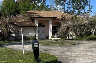 11 Westchester Ln, Palm Coast, FL 32164 - Photo 1