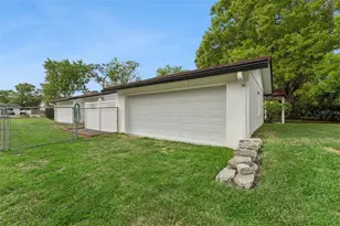 1221 Lake Downey Dr, Orlando, FL 32825 - Photo 16