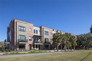 64 N Park Ave, Winter Garden, FL 34787 - Photo 2