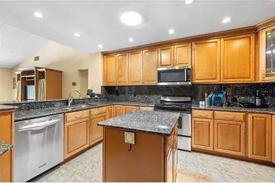 9503 Pebble Glen Avenue, Tampa, FL 33647 - Photo 16