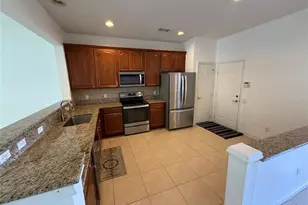 15132 Windmill Harbor Ct, Orlando, FL 32828 - Photo 2