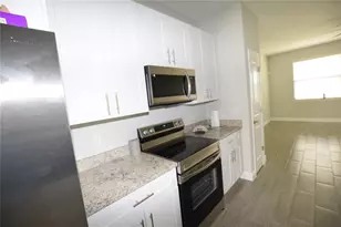 642 Desmoines Ct, Poinciana, FL 34759 - Photo 12