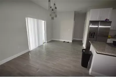 642 Desmoines Court, Poinciana, FL 34759 - Photo 14