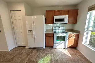 5113 Dominica Dr, Kissimmee, FL 34746 - Photo 4