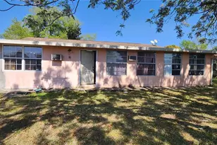 29 Oak Loop, Ocala, FL 34472 - Photo 2