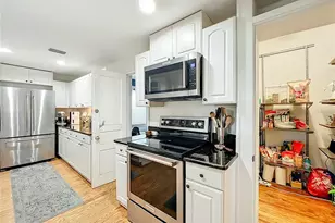 1209 Clouser Ave, Orlando, FL 32804 - Photo 10