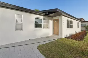 2105 9th St NE, Winter Haven, FL 33881 - Photo 1