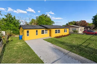 2105 9th Street NE, Winter Haven, FL 33881 - Photo 2