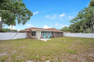 3575 Lark Ln, Mulberry, FL 33860 - Photo 2