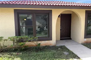 444 Hunter Cir, Kissimmee, FL 34758 - Photo 6