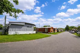 15992 W Colonial Dr, Oakland, FL 34787 - Photo 1