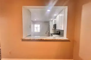 17 Escondido Cir, Altamonte Springs, FL 32701 - Photo 10