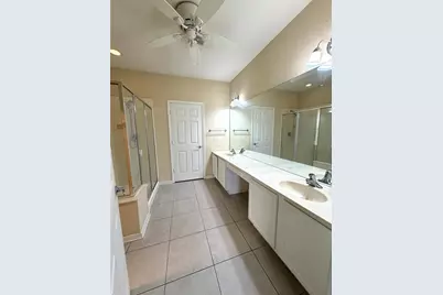 6425 Agastia Court #104, Orlando, FL 32835 - Photo 12