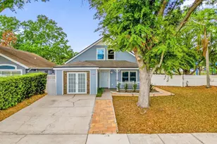 1558 Brookebridge Dr, Orlando, FL 32825 - Photo 2