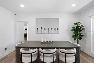 208 S Ward St, Tampa, FL 33609 - Photo 8