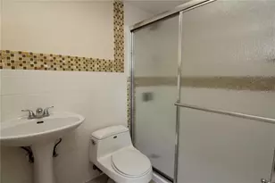 5104 La Mancha Ct, Orlando, FL 32822 - Photo 16