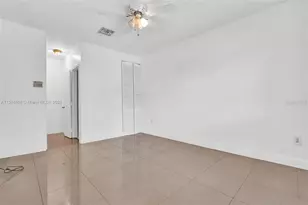 437 Swan Ave, Miami, FL 33166 - Photo 16