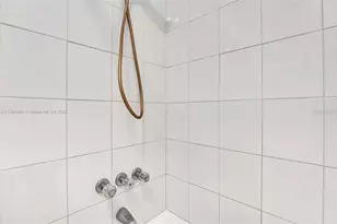 437 Swan Ave, Miami, FL 33166 - Photo 22