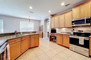 2685 Regal Pine Trail, Oviedo, FL 32766 - Photo 10