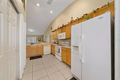 831 Albi Court, Kissimmee, FL 34759 - Photo 8