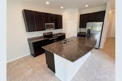 7070 Woodchase Glen Drive, Riverview, FL 33578 - Photo 12