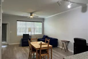 2572 Robert Trent Jones Dr, Orlando, FL 32835 - Photo 4