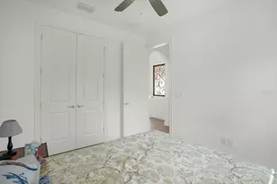 699 S Dixie Dr, Howey in the Hills, FL 34737 - Photo 18